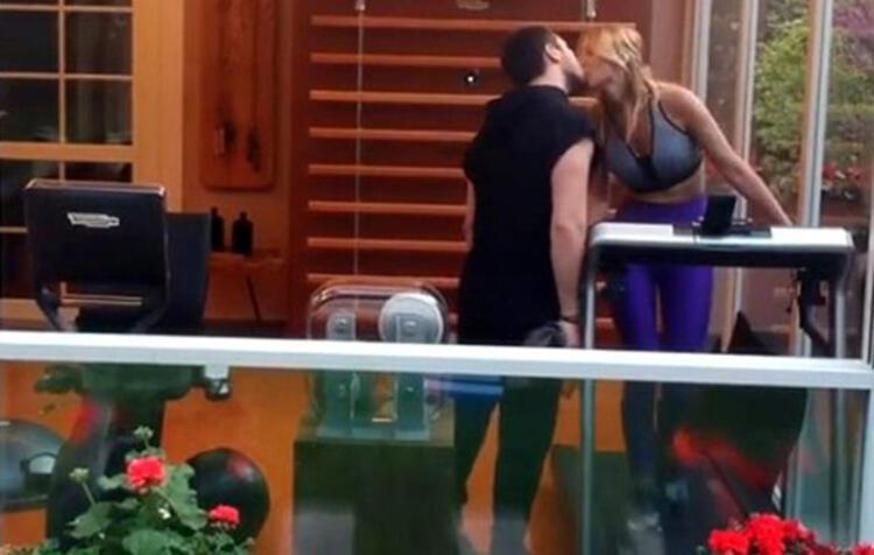Yeşim Erçetin sevgilisiyle spor yaptı