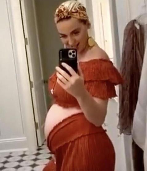 Hamile şarkıcı Katy Perry son halini paylaştı