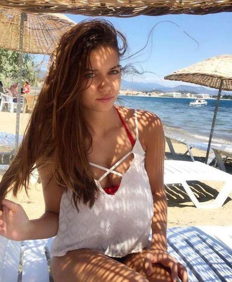 Afra Saraçoğlu ile sevgilisi Mert Yazıcıoğlu arasında resmi mesaj krizi
