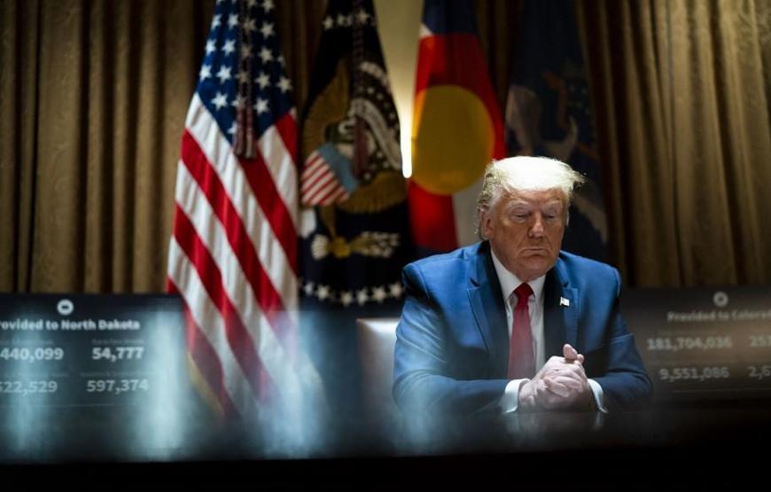 Beyaz Sarayda salgın alarmı: Trump koronavirüse yakalanırsa ne olur