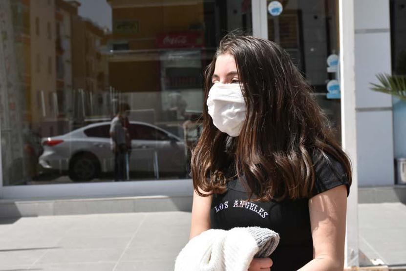 15-20 yaş arasındaki gençlere 4 saatlik sokağa çıkma izni