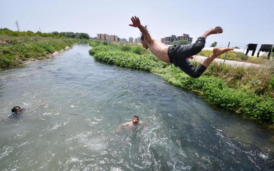 Antalyada hava sıcaklığı 35 derece