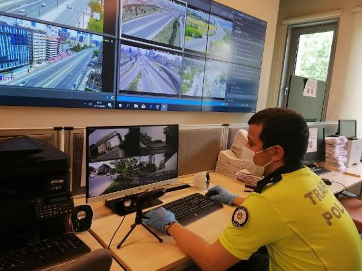 İstanbul trafiğinde 207 noktada koronavirüs denetimi