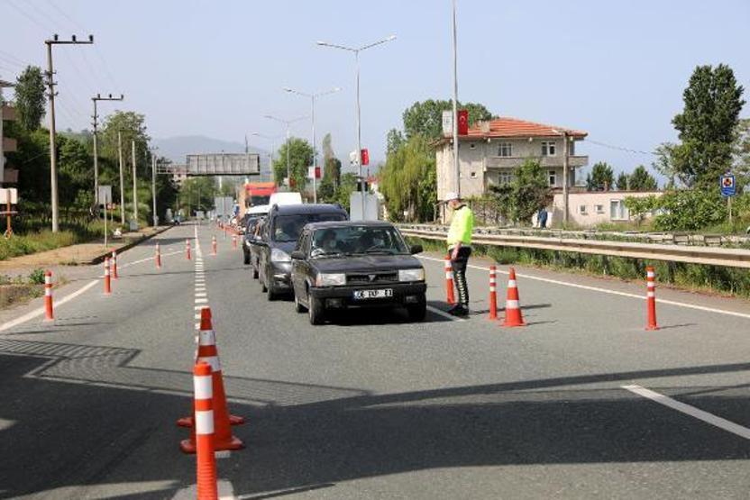 Çay toplamak için memlekete gidiş kuyruğu sürüyor