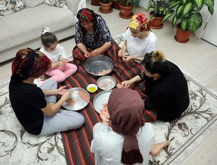 Bayram sofralarının olmazsa olmazı Kahvaltı yerine tüketiliyor