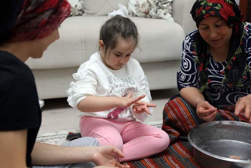 Bayram sofralarının olmazsa olmazı Kahvaltı yerine tüketiliyor