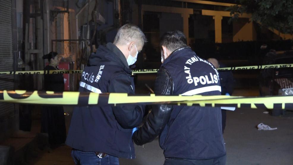 Bursada olaylı gece Akrabalarına kurşun yağdırdı: 1i ağır 3 yaralı