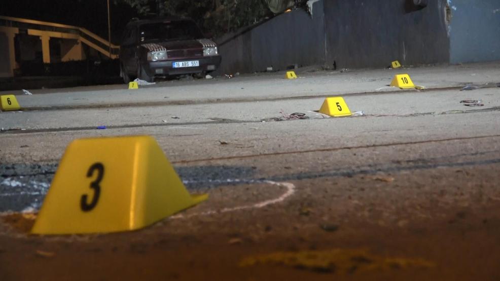 Bursada olaylı gece Akrabalarına kurşun yağdırdı: 1i ağır 3 yaralı