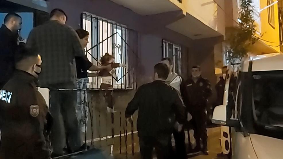 Bursada olaylı gece Akrabalarına kurşun yağdırdı: 1i ağır 3 yaralı