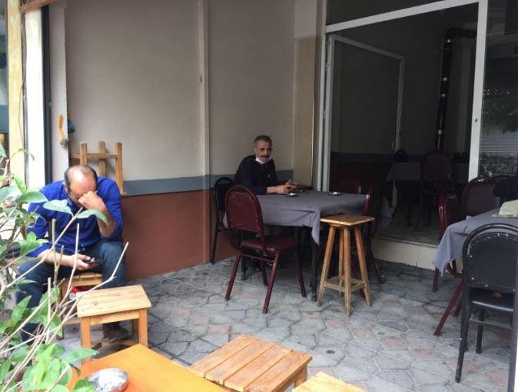 İstanbulda kıraathaneler açıldı
