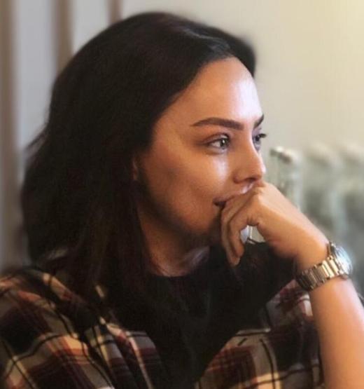 Ebru Gündeş kolunda servet taşıyor Saatinin fiyatı dudak uçuklattı