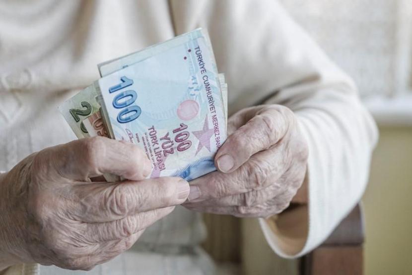 Son dakika... Kredi paketinde konut, taşıt, tatil ve ihtiyaç kredisi