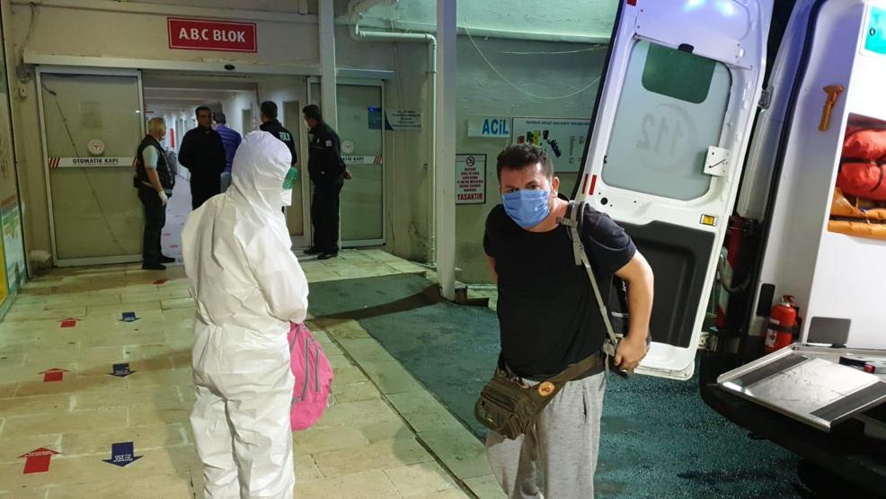 Anneleri koronavirüse yakalanan Türk aile, Mısırdan ambulans uçakla getirildi