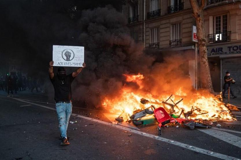 ABDdeki protestolar Fransaya sıçradı: 10 binden fazla kişi katıldı