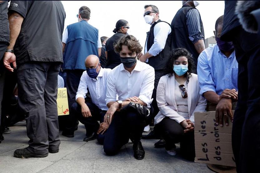 Kanada Başbakanı Trudeau, Floyd anısına diz çöktü