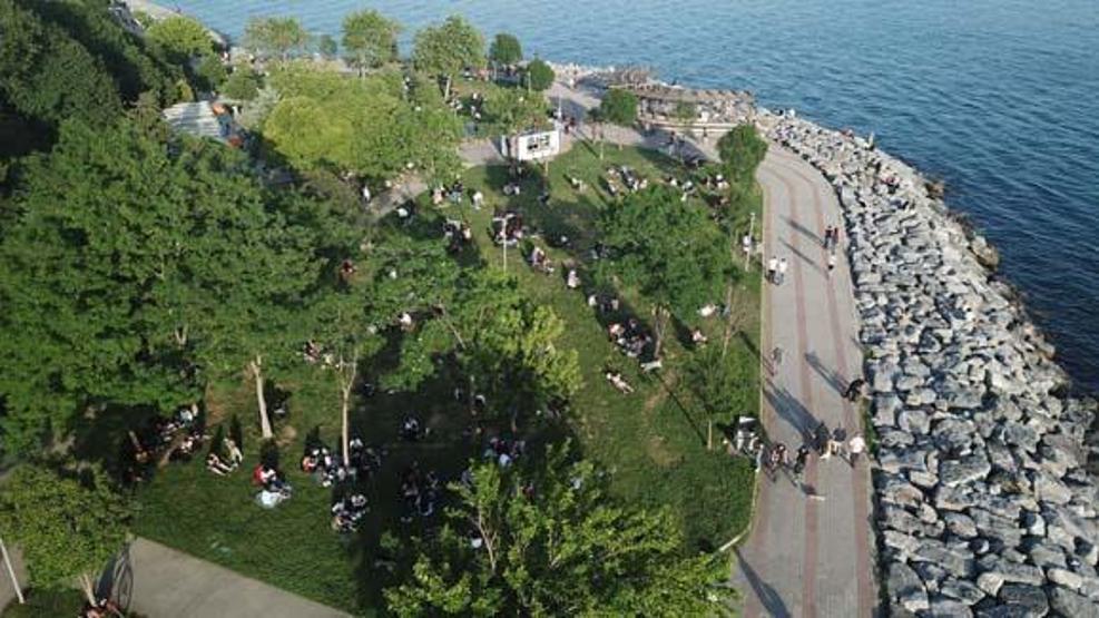 Moda Sahilinde dikkat çeken yoğunluk