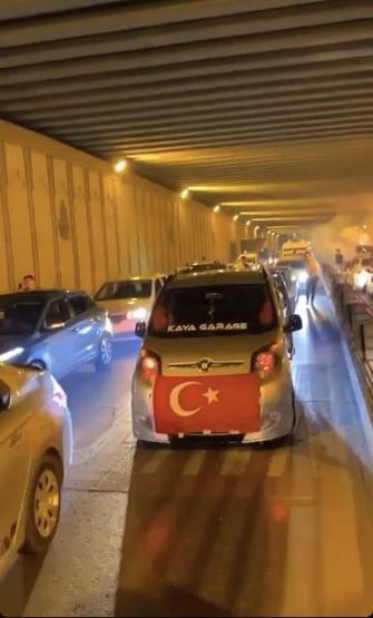 Bakan Koca’nın uyarısına rağmen dehşete düşüren görüntüler