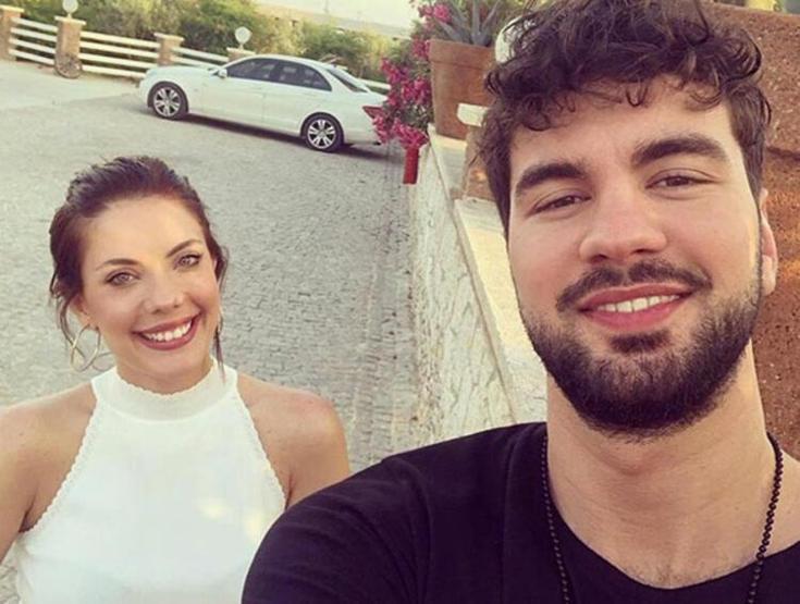 Eda Ece sevgilisi Buğrahan Tuncer ile Bodrumda