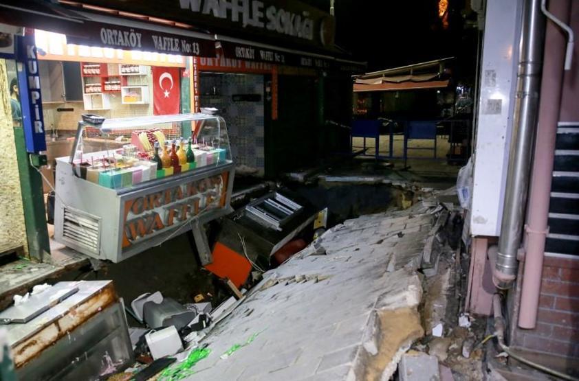 Beşiktaşta yolun çökmesi sonucu bir kişi yaralandı
