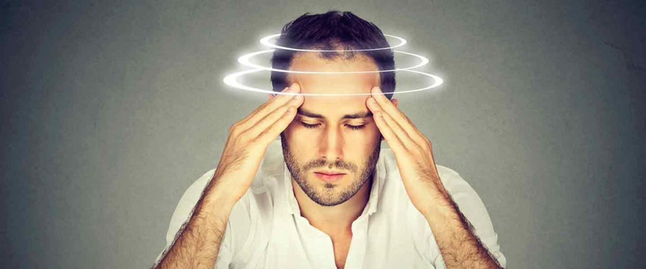Ayağa kalktığınızda baş dönmesi yaşıyorsanız vertigo belirtisi olabilir