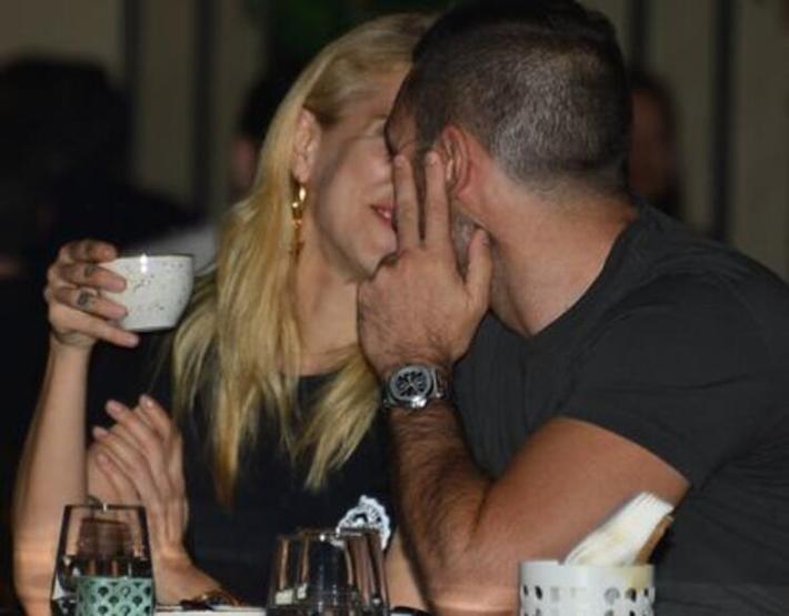 Burcu Esmersoy ve Allen Hakko ayrıldı
