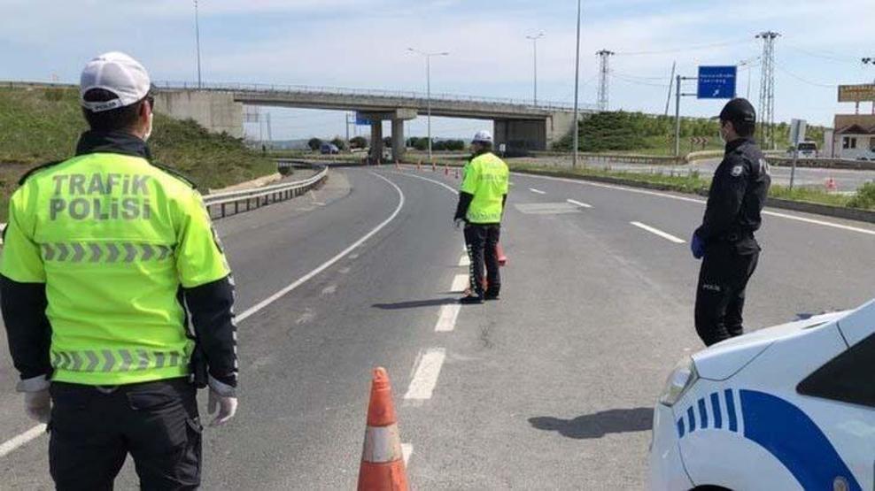 Son dakika... Hangi illerde giriş çıkış yasağı var İşte yanıtı