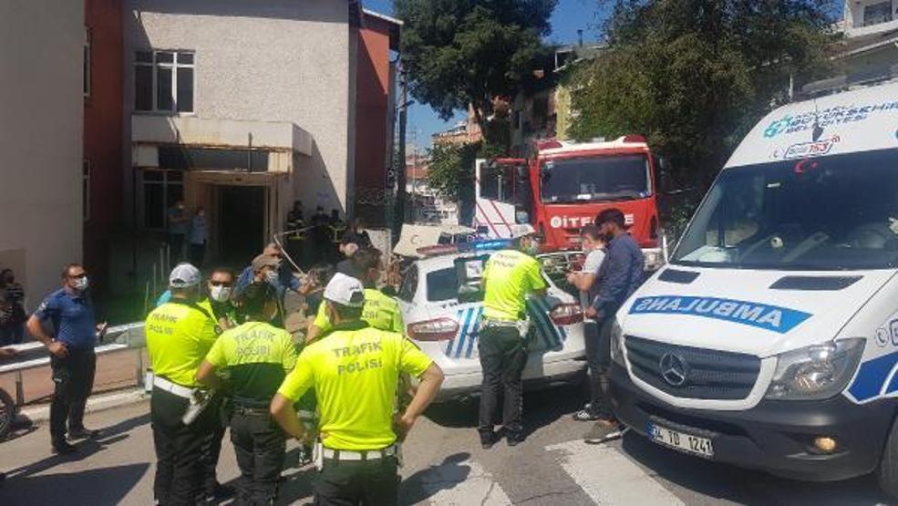 Ölüm rampasında otomobil, istinat duvarından düştü: 5 yaralı