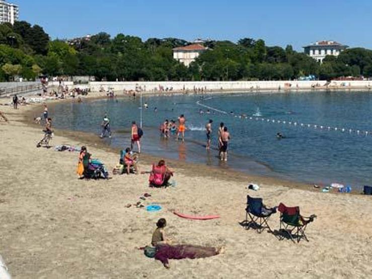 Caddebostan Plajında çirkin görüntü