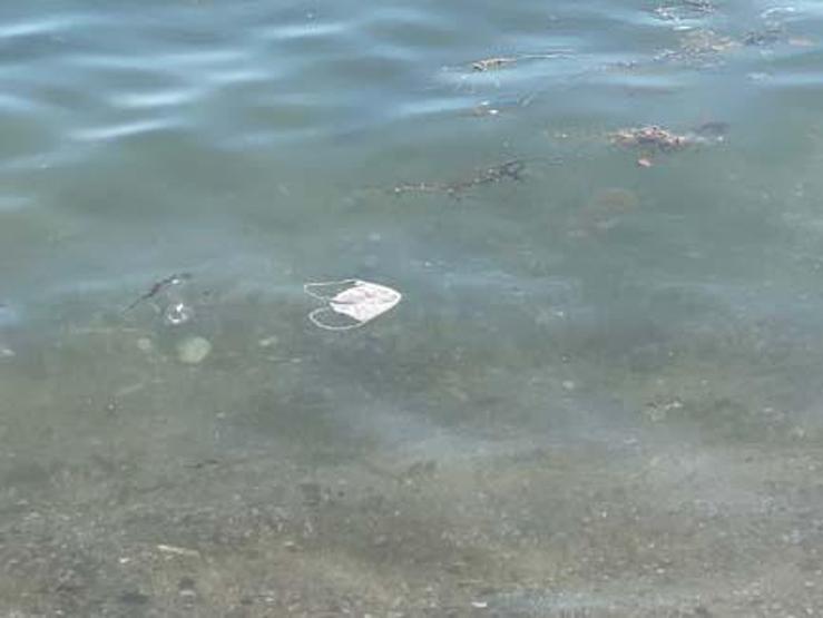 Caddebostan Plajında çirkin görüntü
