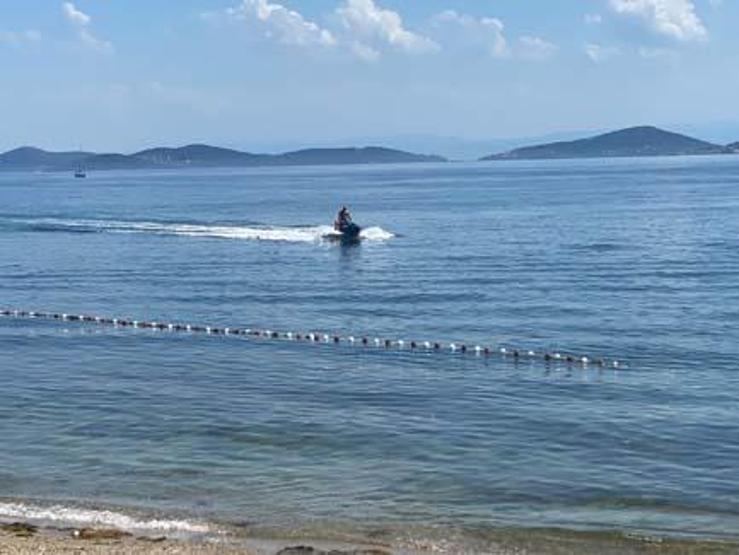Caddebostan Plajında çirkin görüntü
