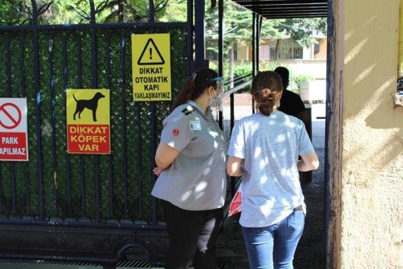 Kimliklerini unutan öğrenciler için aileleri seferber oldu