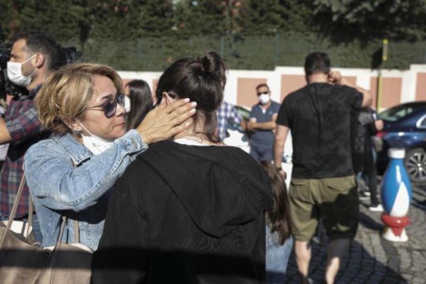 Kimliklerini unutan öğrenciler için aileleri seferber oldu