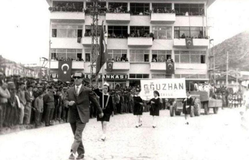 Ünlü isimlerden Babalar Günü mesajı