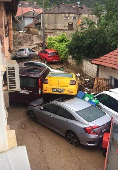 Son dakika haberi Bursada sel felaketinde ölü sayısı 2ye yükseldi