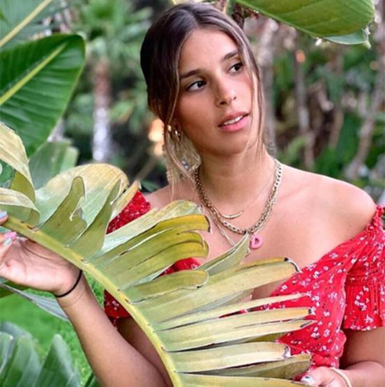 Dila Tarkan, Kemer tatilinde