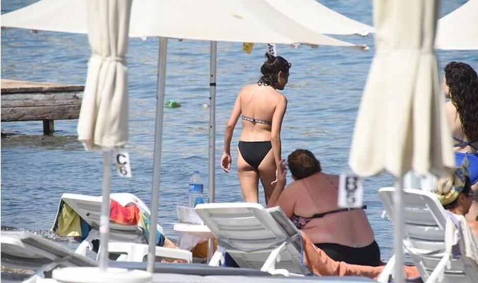 Aybüke Pusat çılgına döndü: O fotoğrafları silin