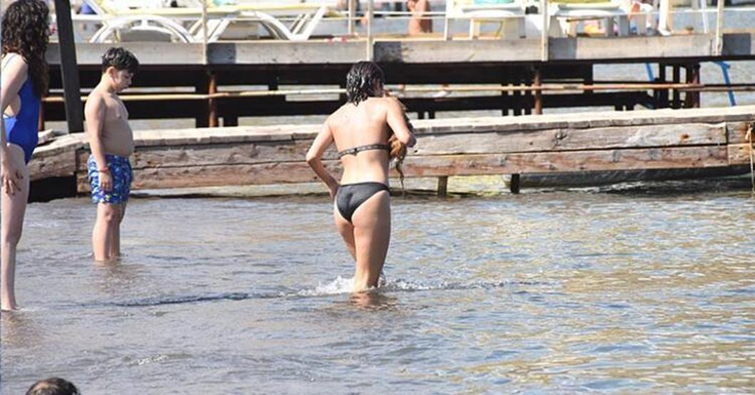 Aybüke Pusat çılgına döndü: O fotoğrafları silin
