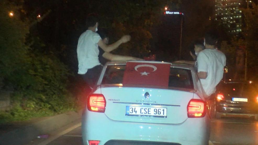 Şişlide tehlikeli anlar Canlarını hiçe saydılar