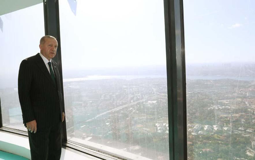 Cumhurbaşkanı Erdoğan yapımı devam eden Çamlıca Kulesini inceledi