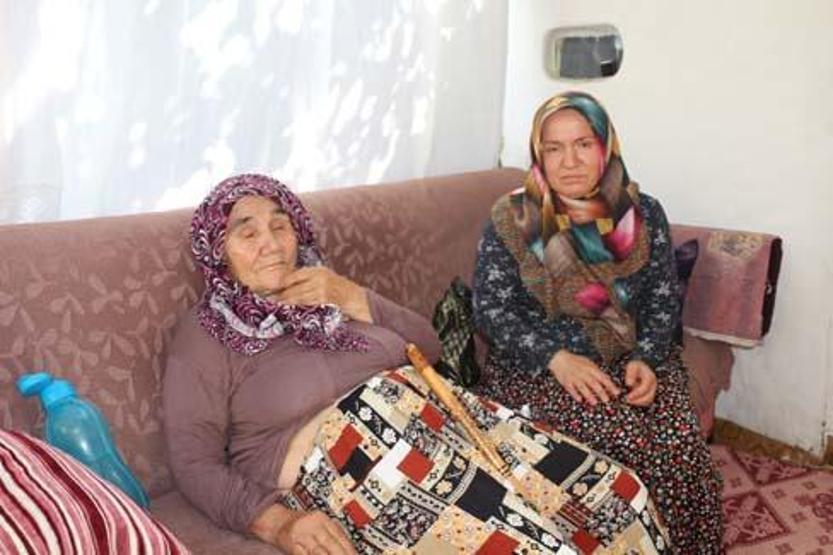 Çalınmasın diye sobaya sakladığı 15 bin TL kül oldu