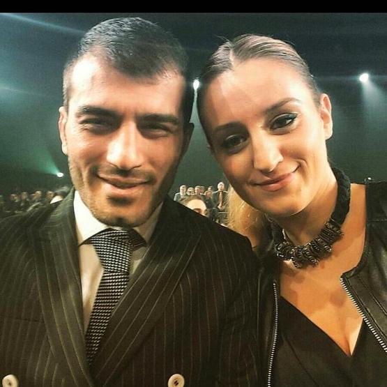 Ufuk Bayraktarın eşi Merve Bayraktardan şoke eden iddia Kendi yatağımda aldatıldım