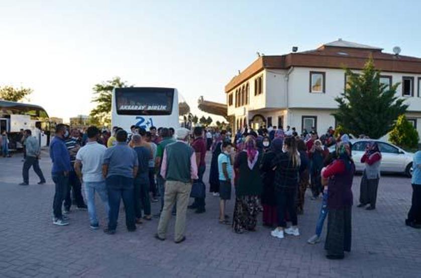 Asker uğurlamasında sosyal mesafe unutuldu
