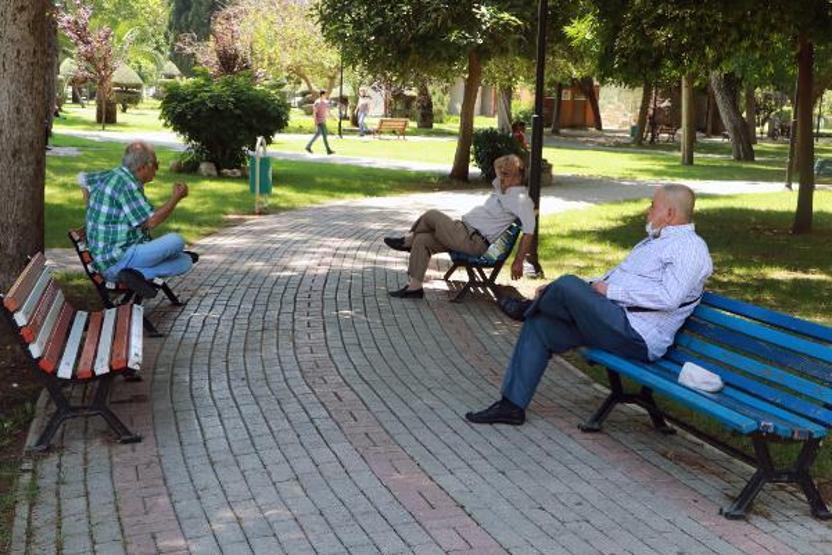 Adana’da termometreler 42 dereceyi gösterdi