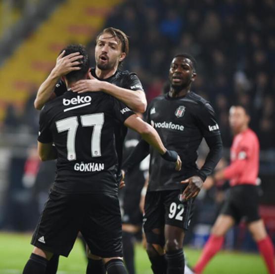Son dakika... Fenerbahçe 3 transferi bitirdi
