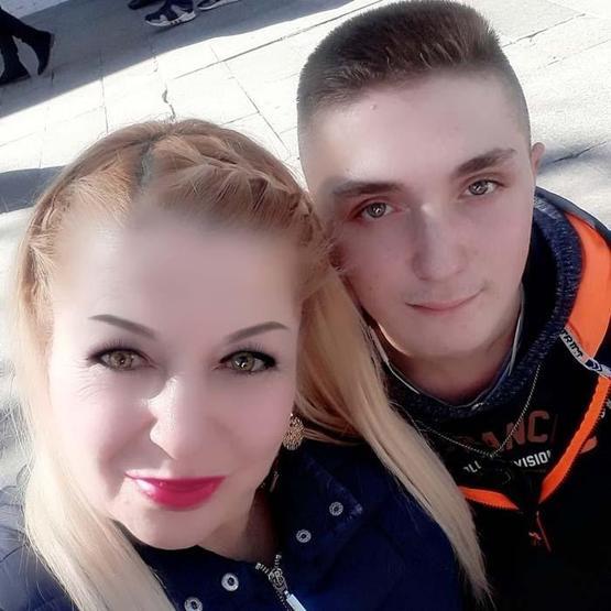 Kedilerini istemedi diye anne katili oldu