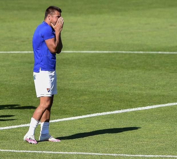 Milan Baros gözyaşlarıyla veda etti