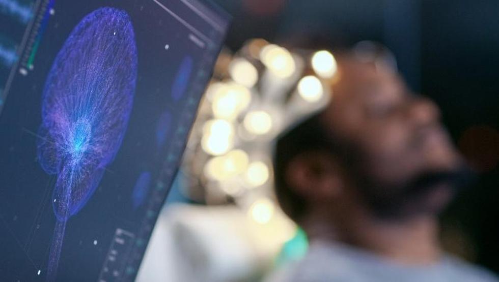 Bilim insanlarından yeni uyarı: COVID-19 bağlantılı beyin hasarı