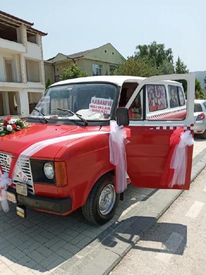 Çiçek Abbas filmindeki minibüsü yapmak için 60 bin TL harcadı
