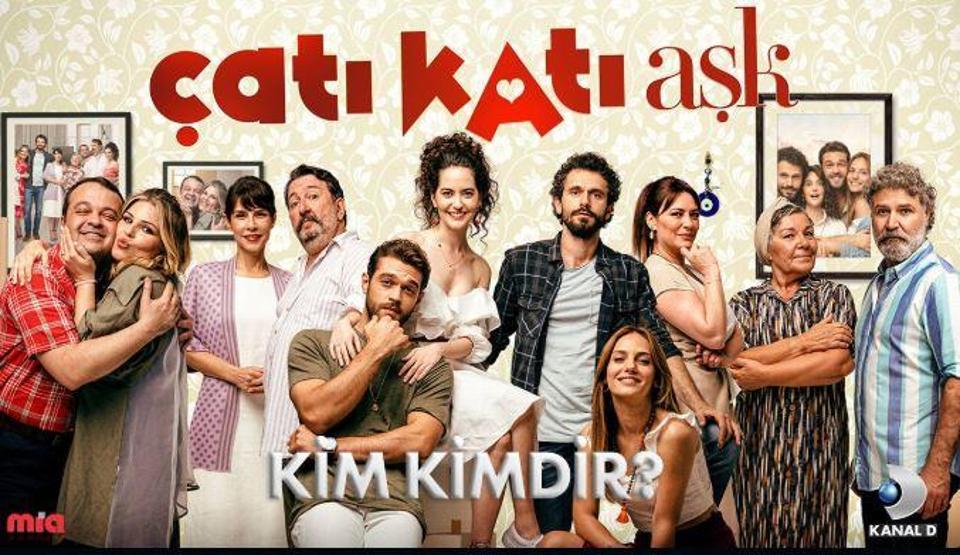 Çatı Katı Aşk oyuncuları kimler İşte Çatı Katı Aşk konusu ve oyuncu kadrosu