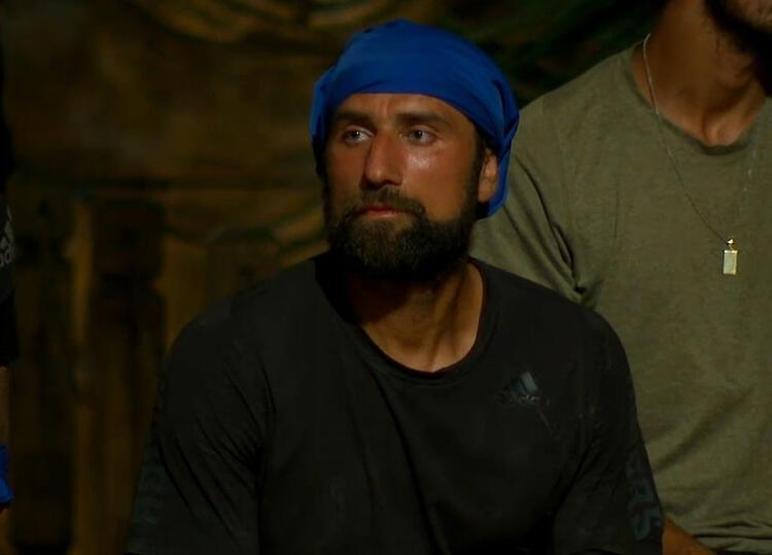 İşte Survivorda finale kalan 3 isim Aycanın canlı yayındaki sorusu sosyal medyayı salladı